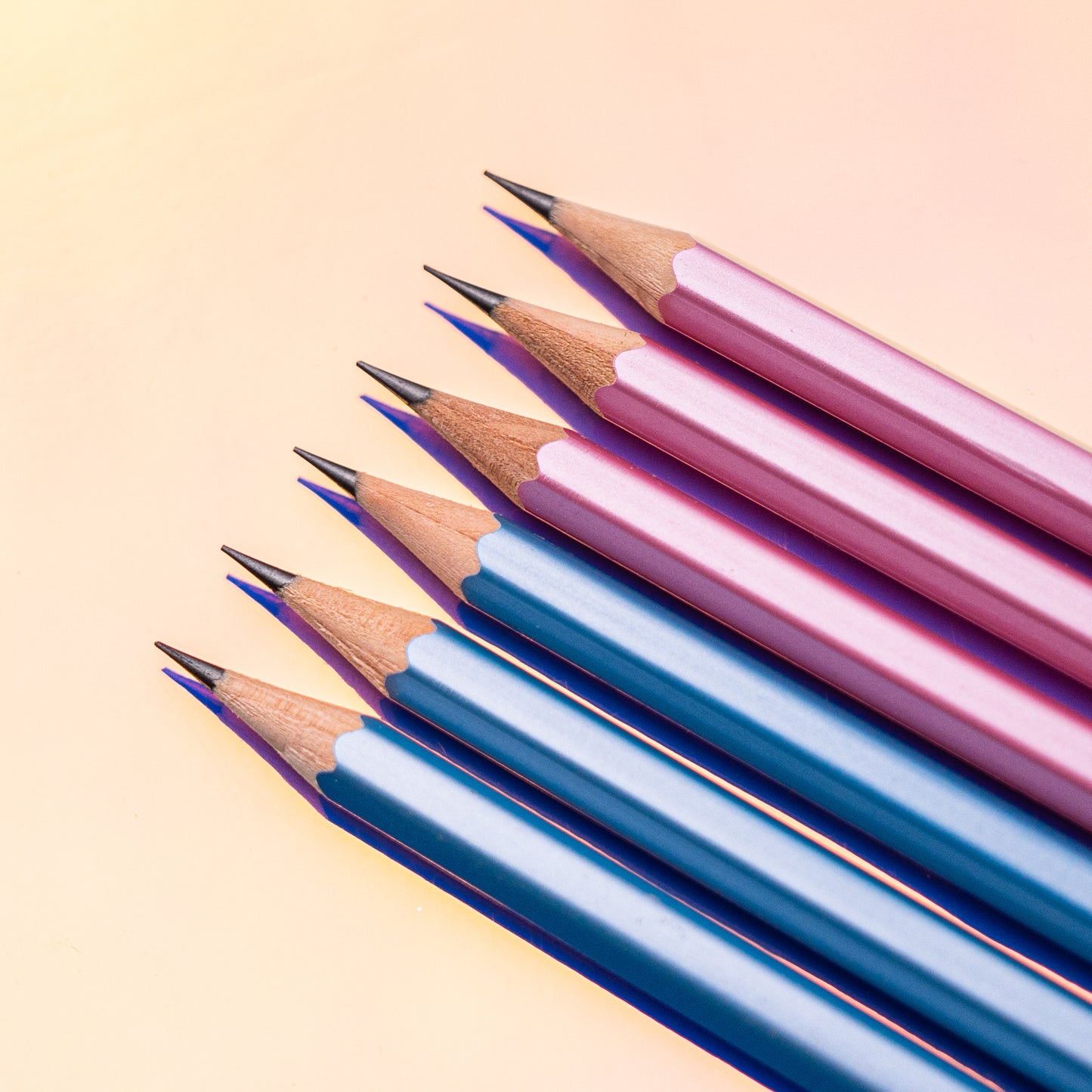 BLACKWING パール ブルー 12本入(箱付)